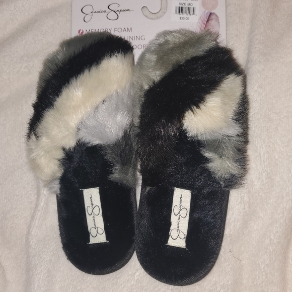 jessica simpson slippers black